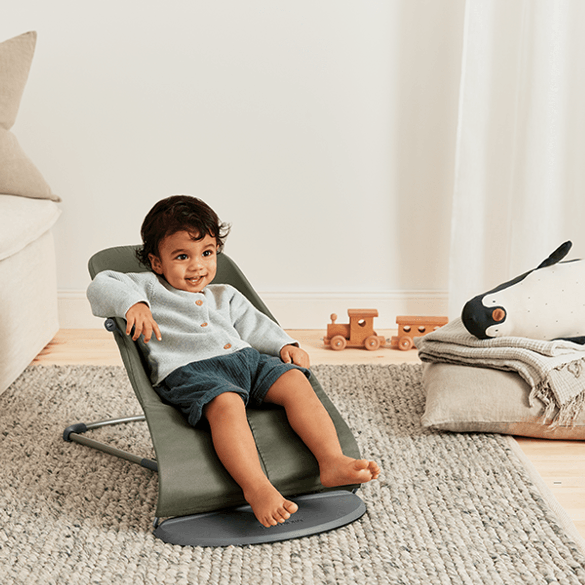 BabyBjörn | Vippestol Bliss | Vevd/ Klassisk Quilt | Mørkegrønn