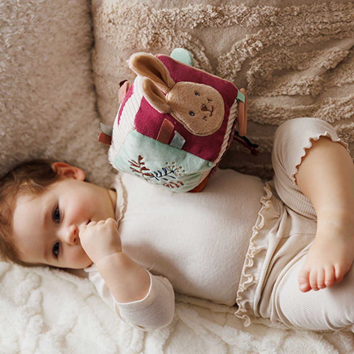 Babyono | Aktivitetsleke baby | Kanin Karo