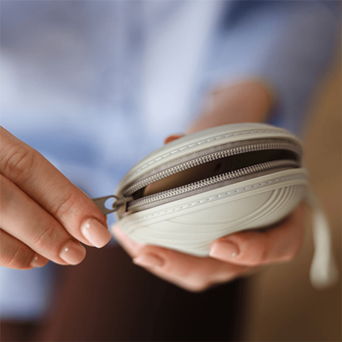 Babyono | Silikon smokkeboks med glidelås | Pink