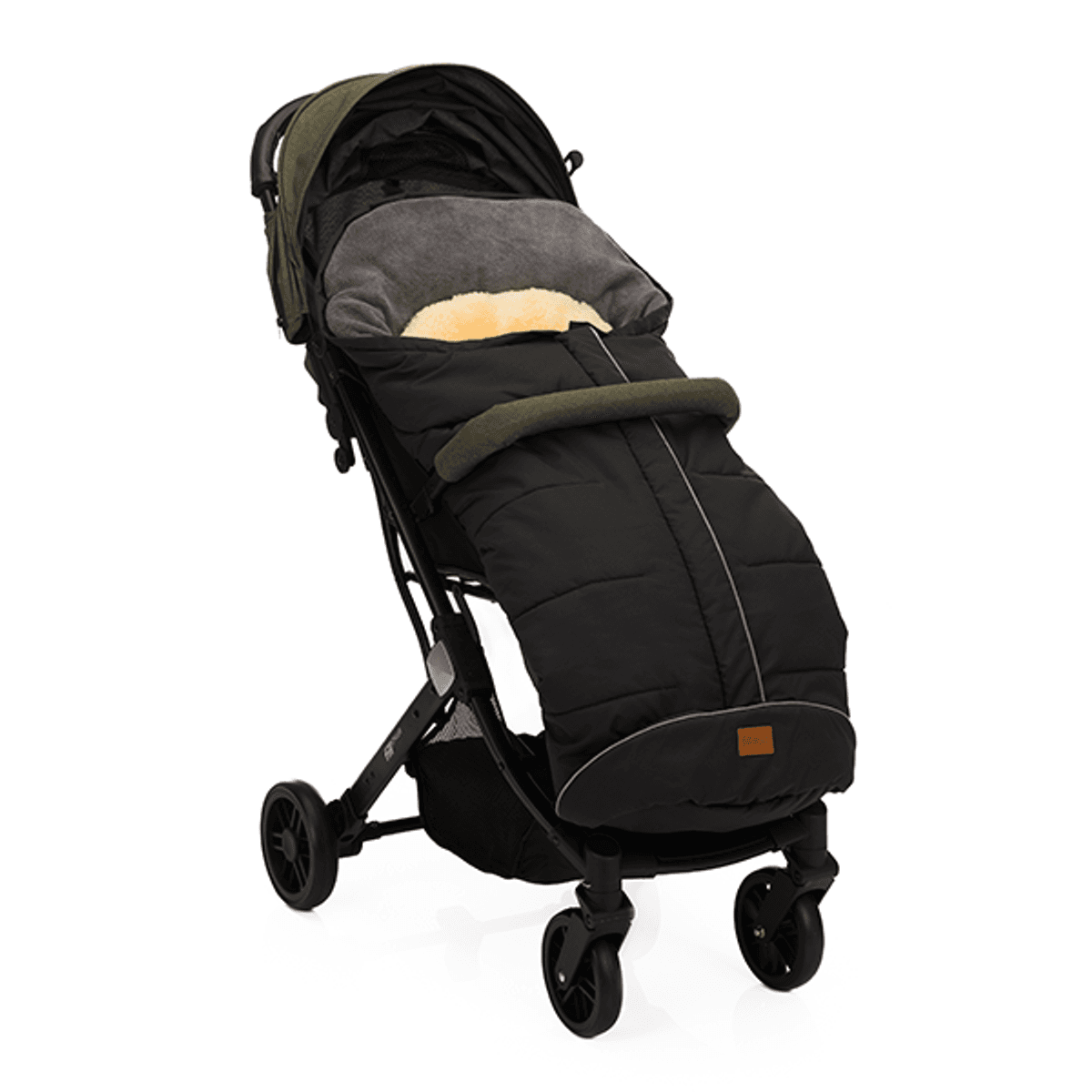 Fillikid | VInterpose Nanga lammeskinn | Black