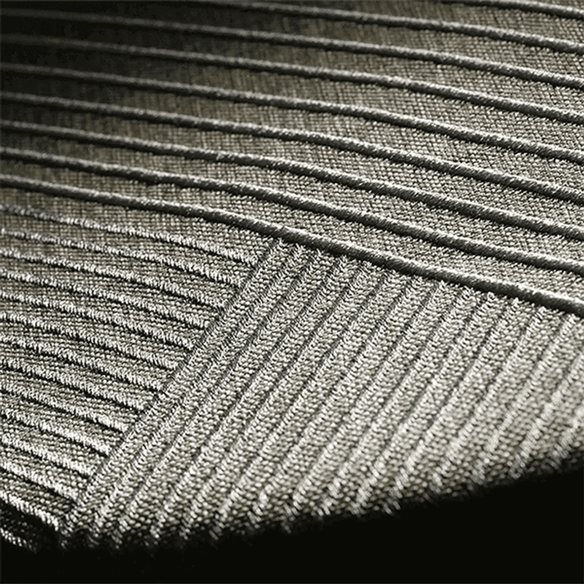 Nuna | Lytl Bagdel | BMW Collection | Graphene