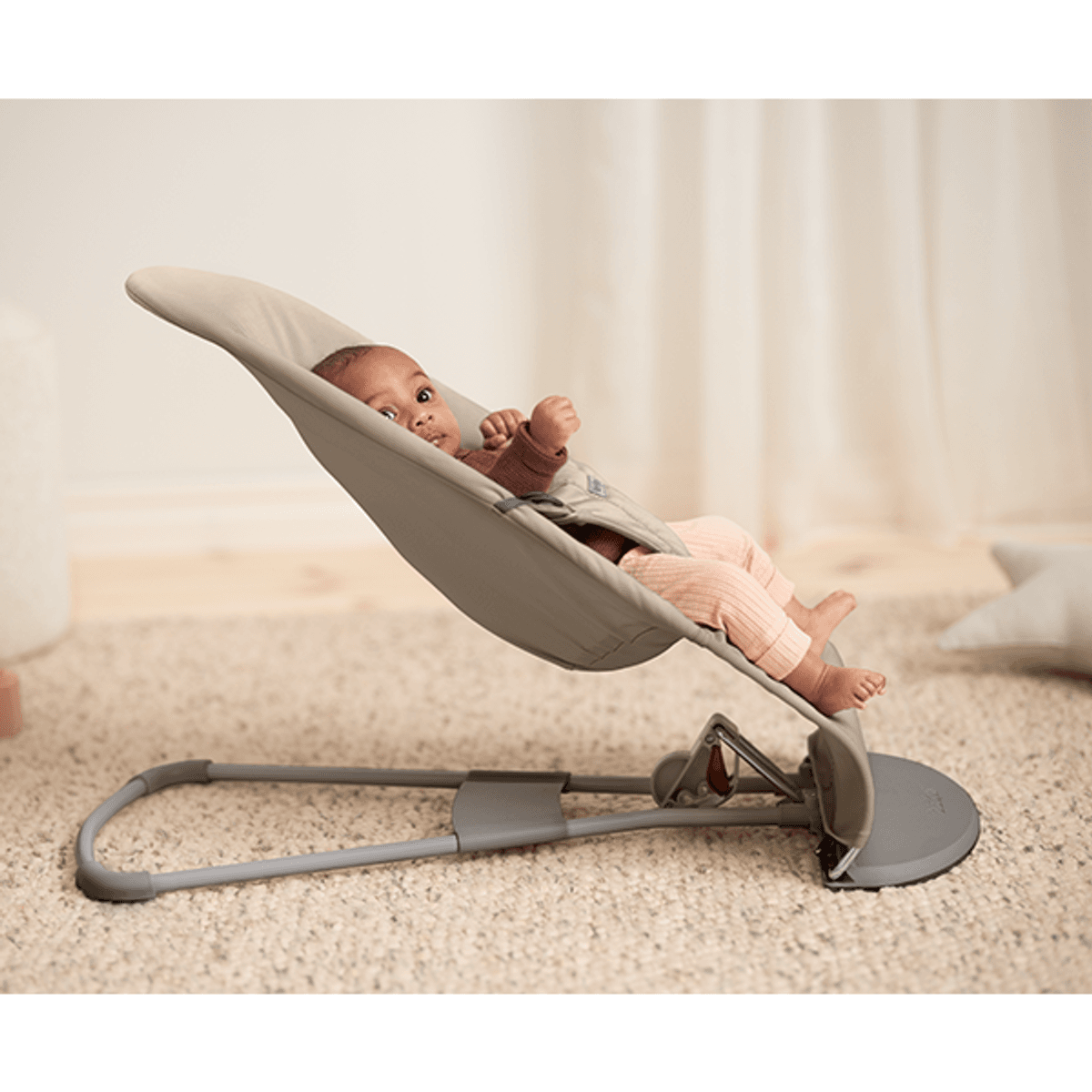 BabyBjörn | Vippestol Balance Soft | Vevd Jersey Tri-Fabric | Sandgrå 